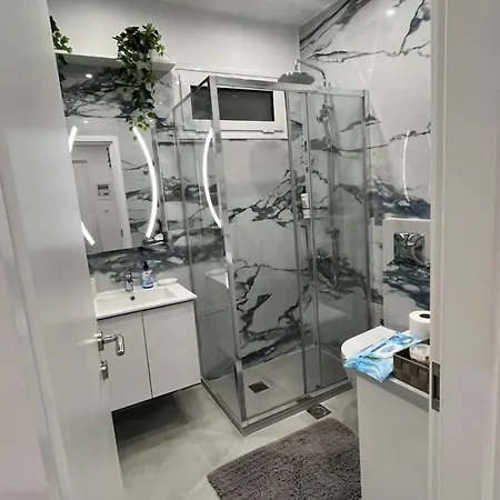 Ble Atlas 9 Loutráki